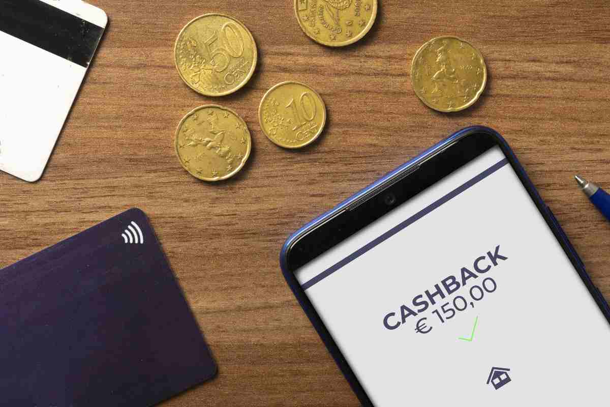 Cashback e reclamo (AdobeStock)