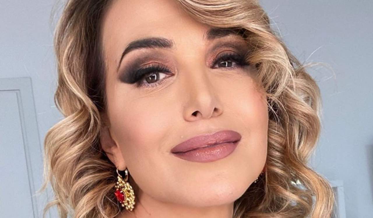 Barbara D'Urso "Mi vengono i brividi": la conduttrice è senza parole