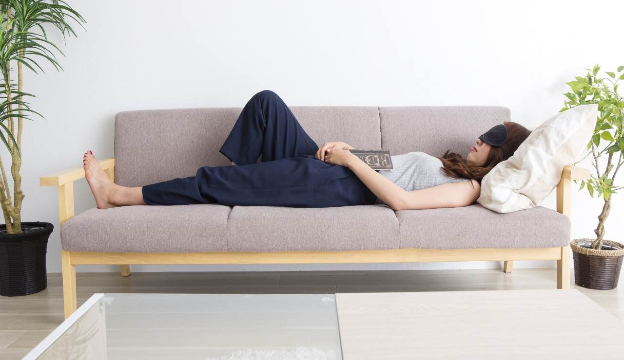 Sonnellino pomeridiano si o no? I pro, i contro e le condizioni