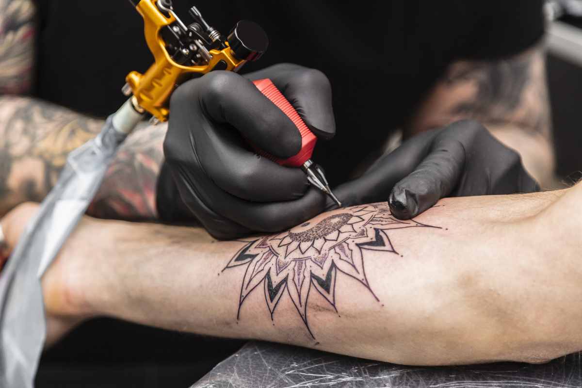 Tatuaggi (AdobeStock)