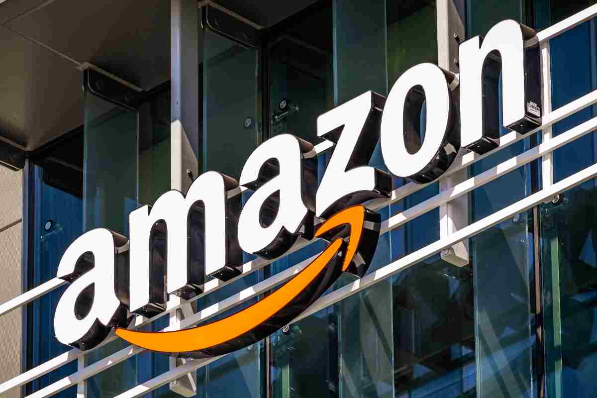 Amazon, la novità sorprende: rivoluzione sul pagamento: i dettagli