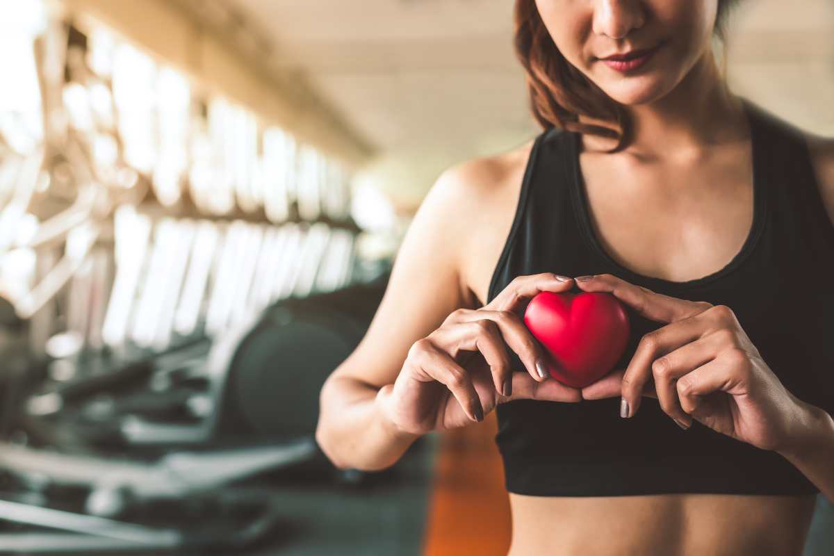 Amore in palestra (AdobeStock)