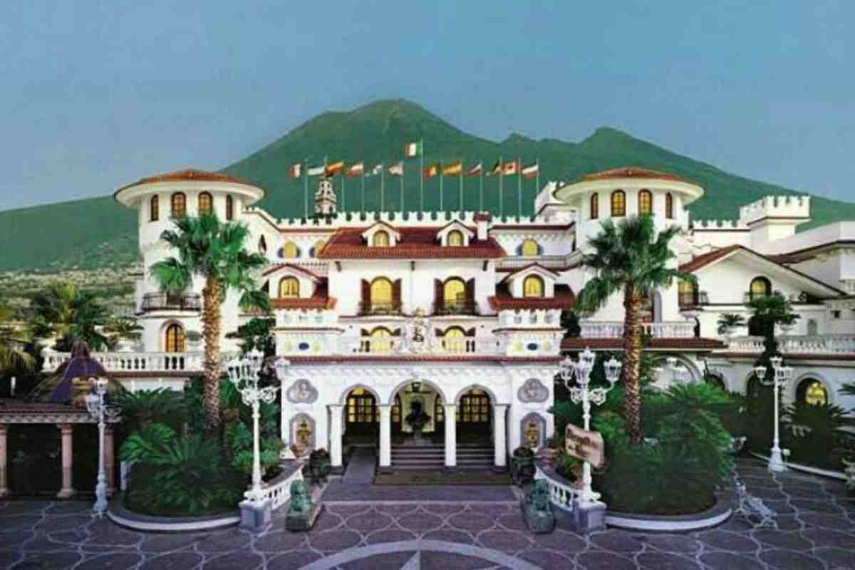 Il Castello delle cerimonie (Google Images)