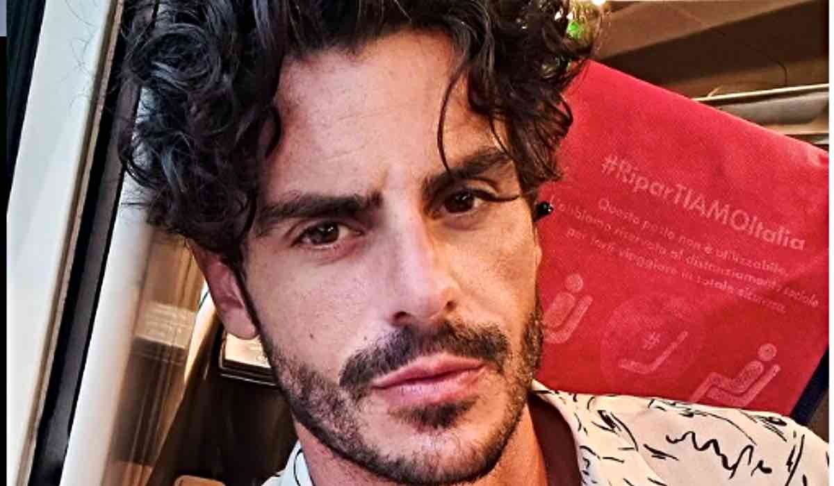 Andrea Casalino, nuovo amore in arrivo? Lei è una concorrente del Gf Vip