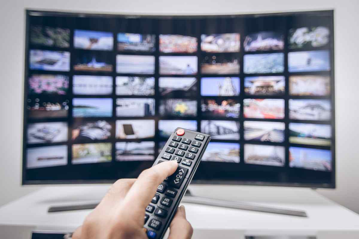 Streamign tv (AdobeStock)