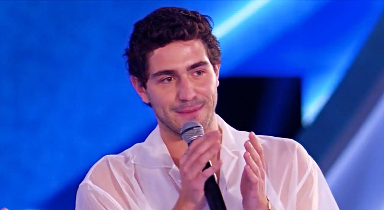 "Paese codardo", la "battaglia" di Tommaso Zorzi sulla cannabis