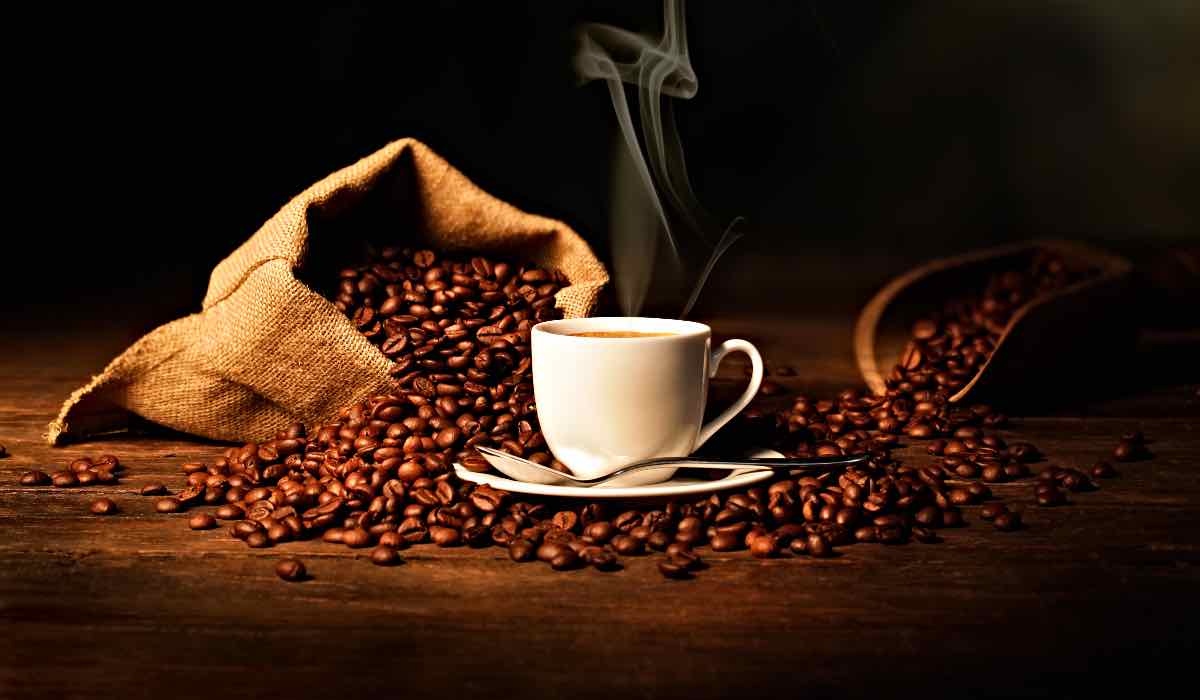 Caffè, aumentano i prezzi? Scatta l'allarme: le motivazioni