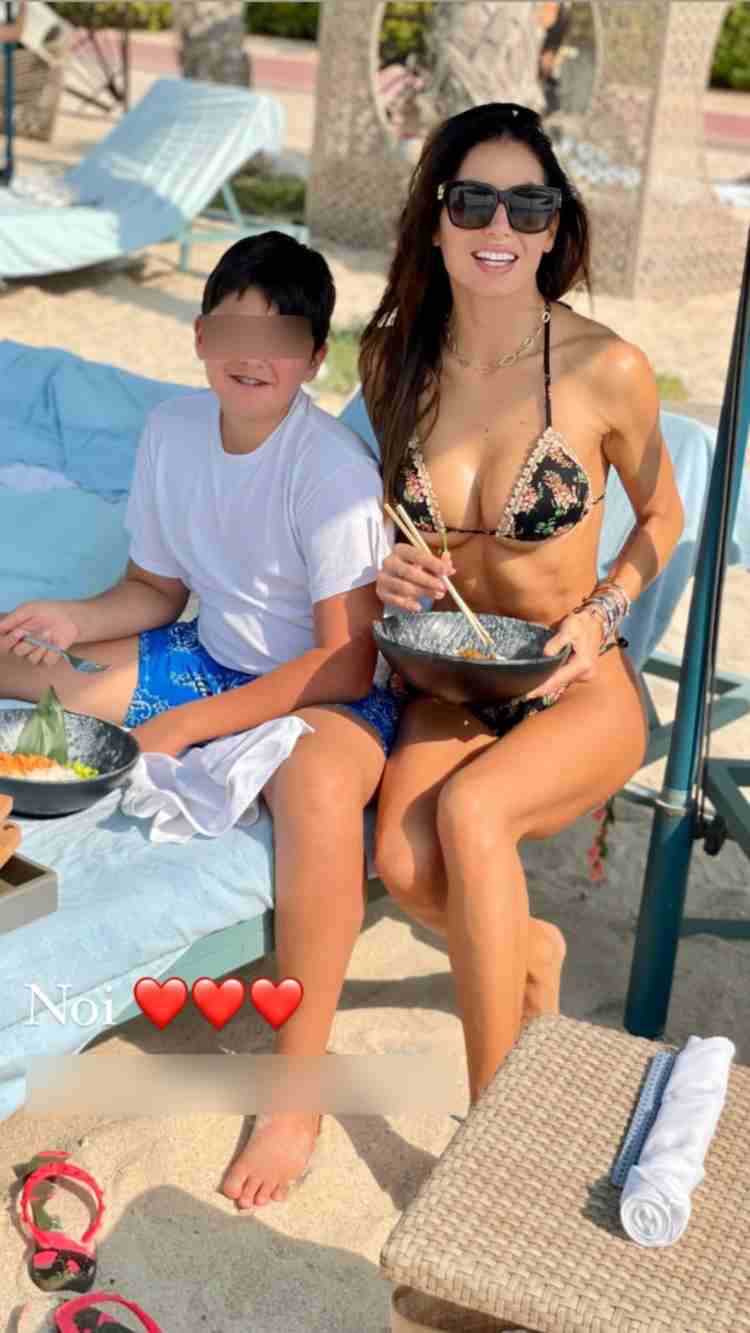Elisabetta Gregoraci e suo figlio (Instagram)