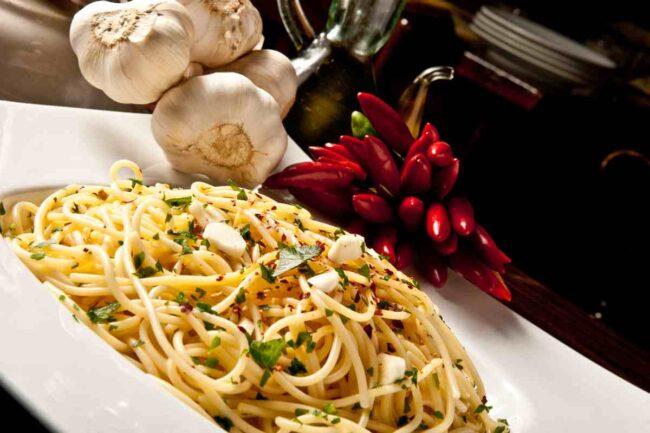 Spaghetti aglio, olio e peperoncino (AdobeStock)