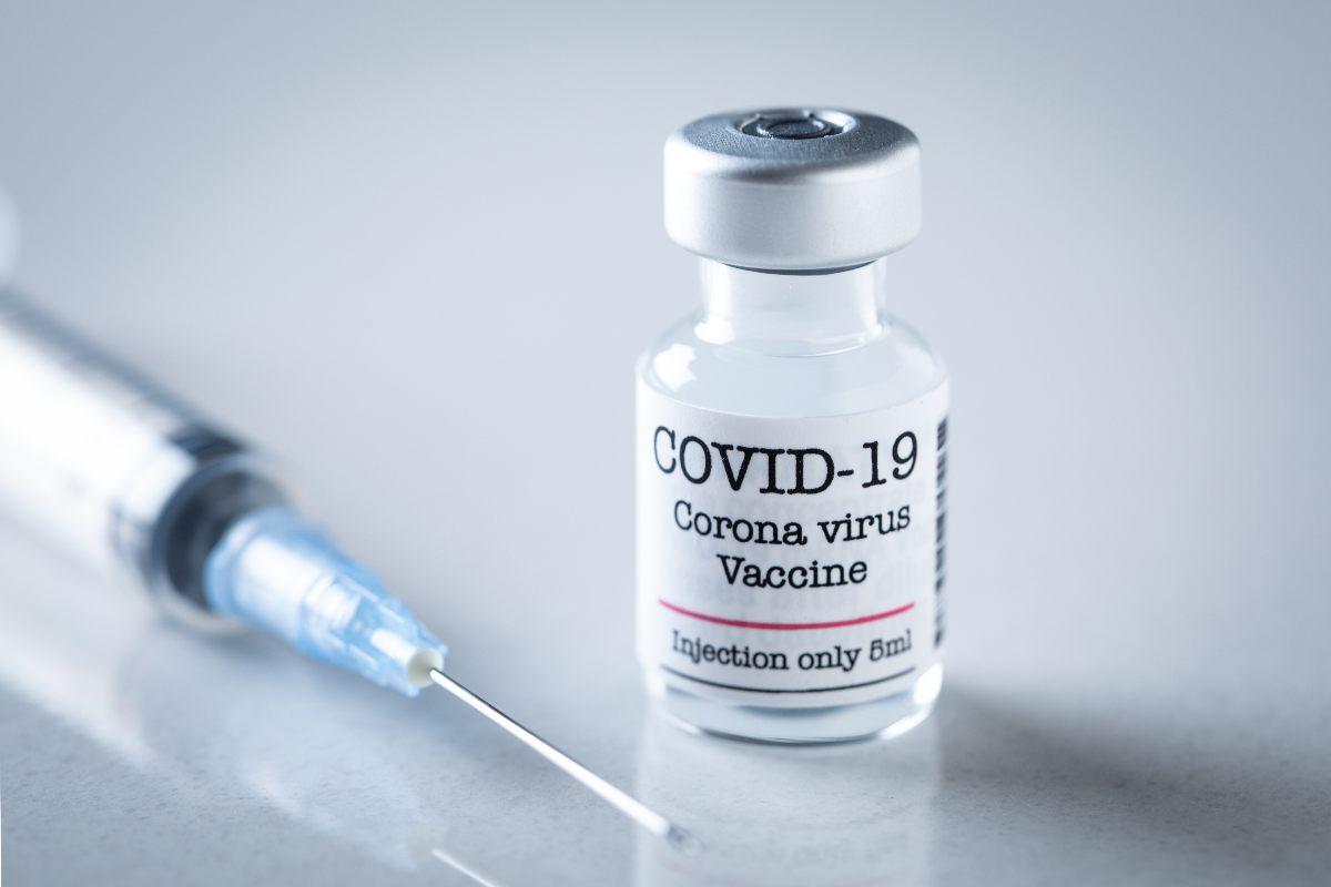 Vaccino Covid-19 è sicuro (AdobeStock)