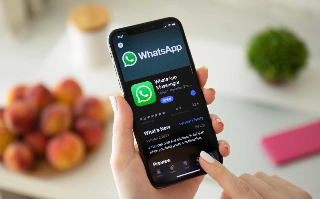 Spazio insufficiente a causa di WhatsApp …