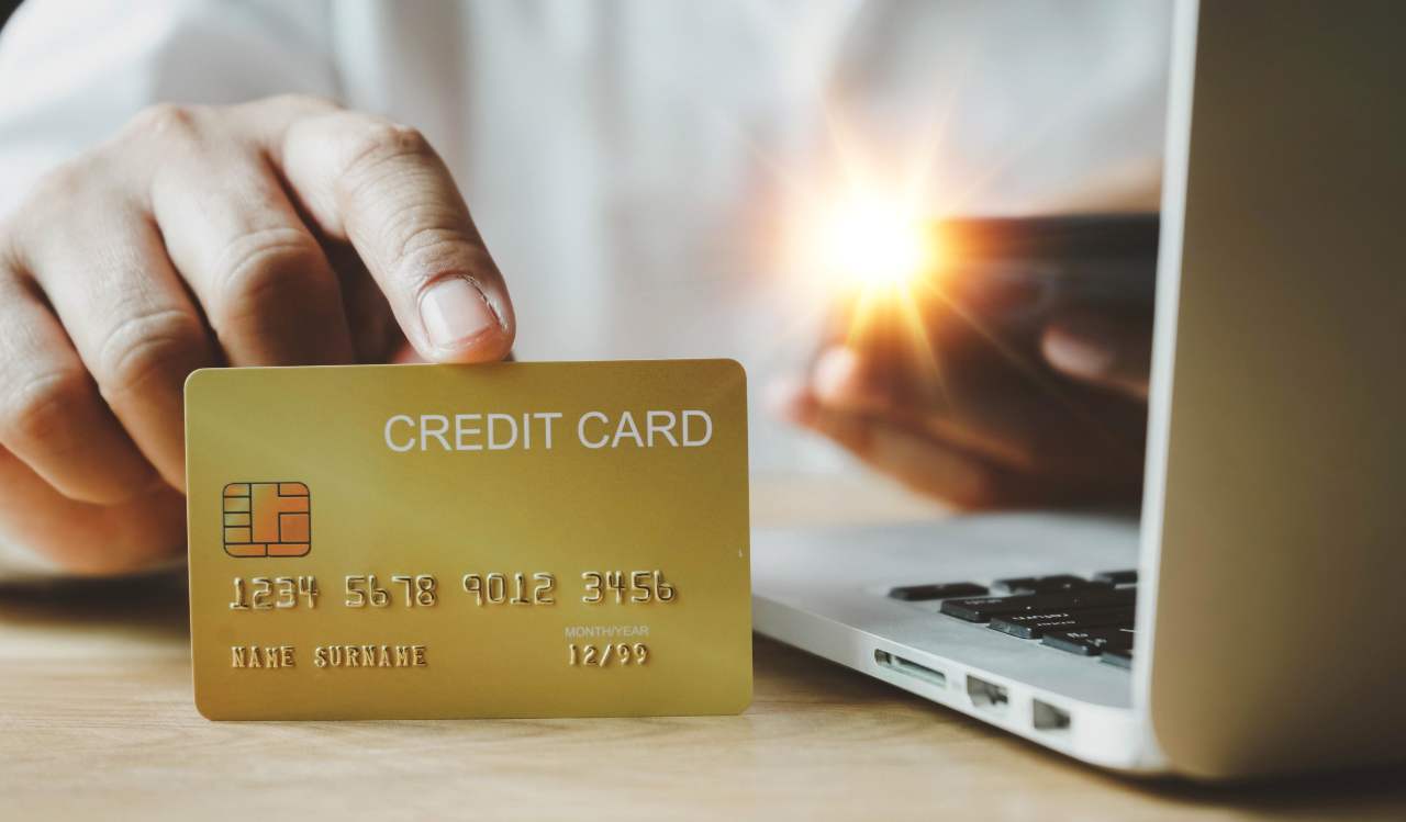 carta di credito virus