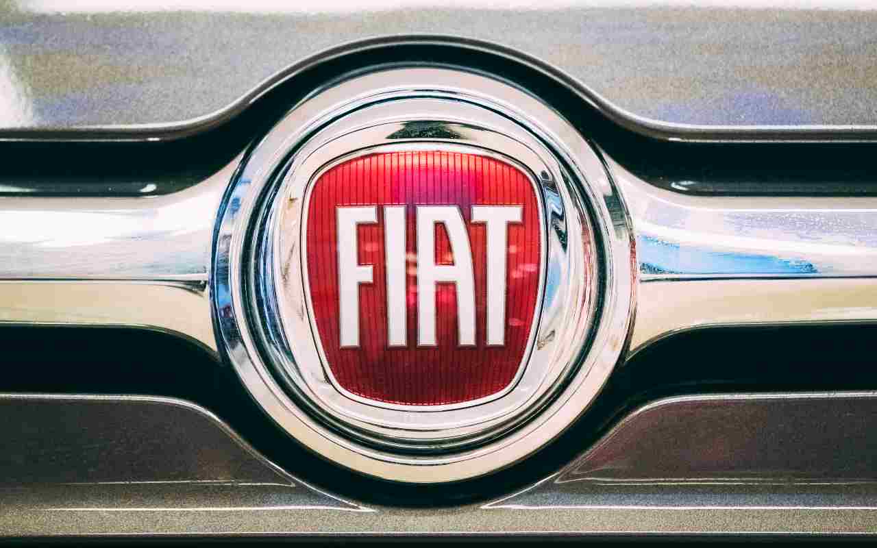 Fiat Logo (Adobe Stock).