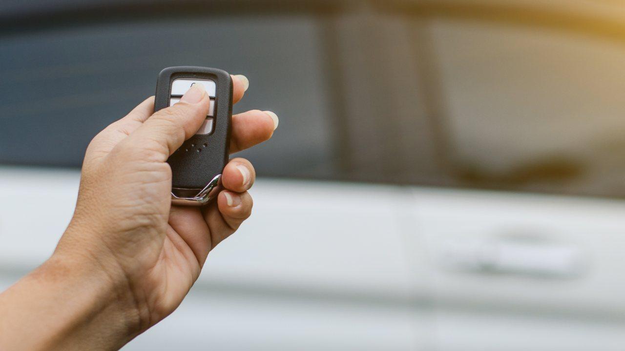 Auto keyless